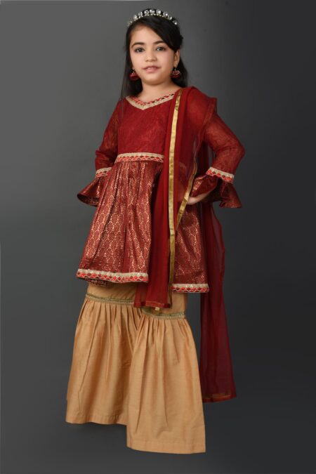 Maroon Embellished Shimmer Kurta Sharara Dupatta - Image 4